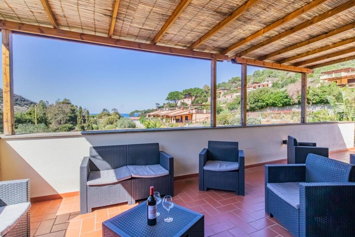 Villa Acquasalata Nisporto Exteriör bild